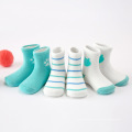 Günstiger heißer Verkauf Großhandel 2020 Neuankömmlinge Frühling Herbst Baby Socken mit süßem Tier